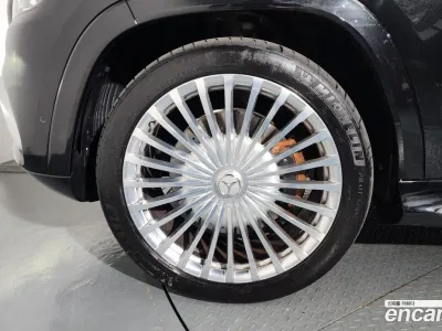 2023 Mercedes-Benz GLS-Class Maybach GLS600 4MATIC, фото 4, лот 10069413