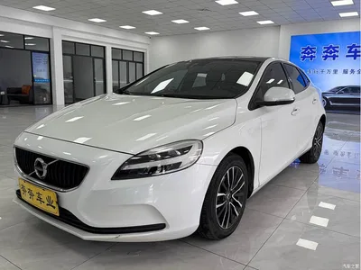 2017 Volvo V40 T3 Inscription, фото 1, лот 10373065
