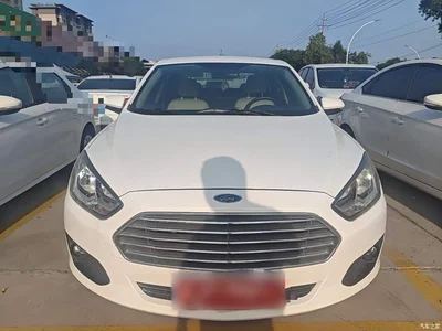 2017 Ford Escort 1.5L Manual Comfort Type, фото 3, лот 10420782
