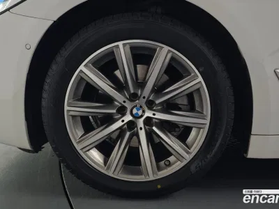 2018 BMW 5-Series 520i Luxury, фото 3, лот 10058958