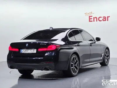 2021 BMW 5-Series 530e M Sport, фото 2, лот 10109255