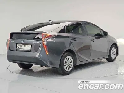 2017 Toyota Prius 1.8 E, фото 4, лот 10034701