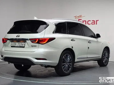 2018 Infiniti QX60 3.5 AWD, фото 2, лот 10118463