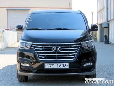 2019 Hyundai Starex Urban 9-Seater, фото 1, лот 10225260