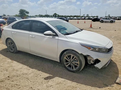 2022 KIA FORTE LXS, фото 4, лот 11562166