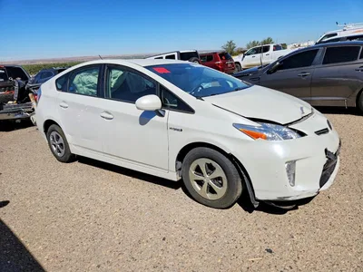 2014 TOYOTA PRIUS TWO, фото 4, лот 10500363