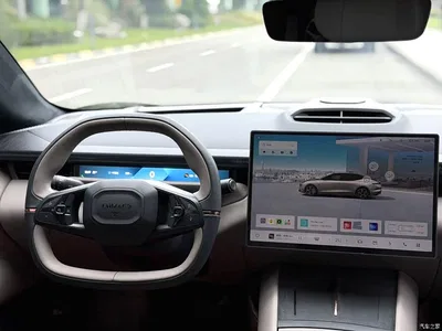 2025 Lynk & Co Z10 95kWh 702km 4WD Halo, фото 3, лот 10316022