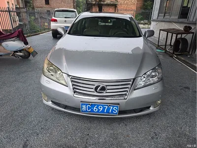 2010 Lexus ES 240 Elegance Edition, фото 2, лот 10829408