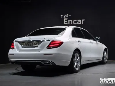 2017 Mercedes-Benz E-Class E220d Avantgarde, фото 1, лот 10065226
