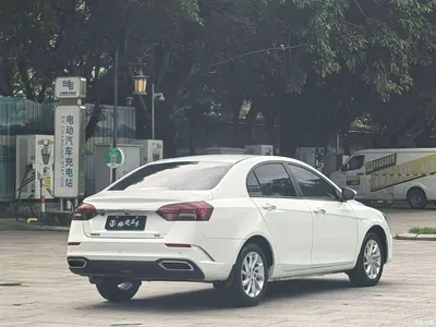 2021 Geely Emgrand UP 1.5L CVT Luxury, фото 4, лот 10308195