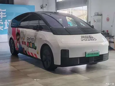 2025 Li Auto MEGA Model Home Family Special Edition, фото 3, лот 10445072