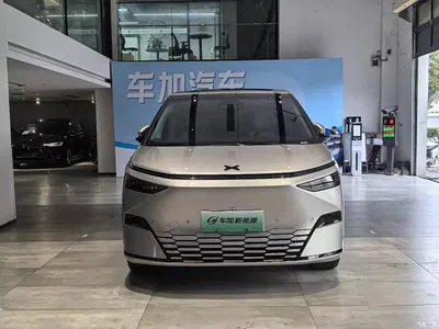 2024 XPeng X9 610 Long Range Pro, фото 2, лот 10769324