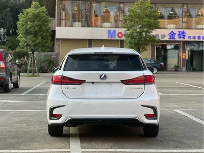 2017 Lexus CT CT200h Elite Edition Monochrome China V, фото 4, лот 10313650