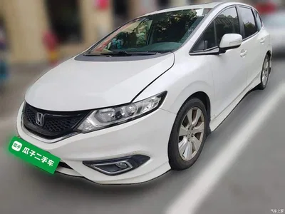 2016 Honda Jade 1.8L Automatic Comfort Elite Version 5-seater, фото 1, лот 10435145