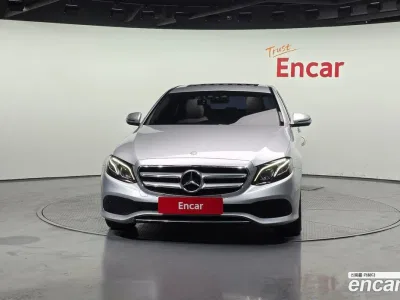 2017 Mercedes-Benz E-Class E220d Avantgarde, фото 3, лот 10168306