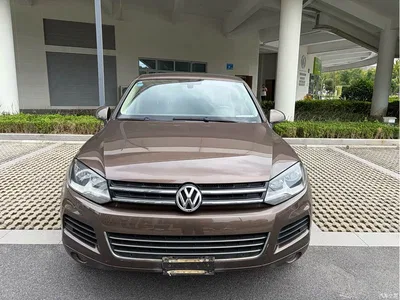2011 Volkswagen Touareg 3.0TSI Standard, фото 2, лот 10763924