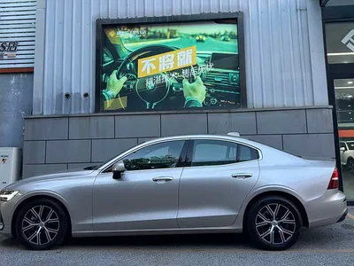 2025 Volvo S60 B4 Smart Luxury Edition, фото 3, лот 10357072