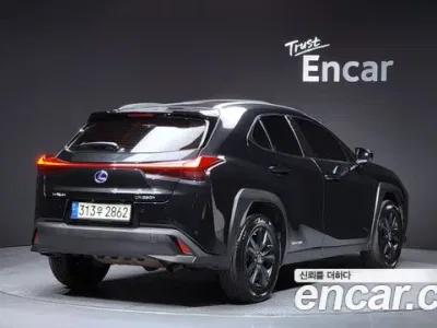 2021 Lexus UX 250h 2.0 2WD, фото 2, лот 10033128