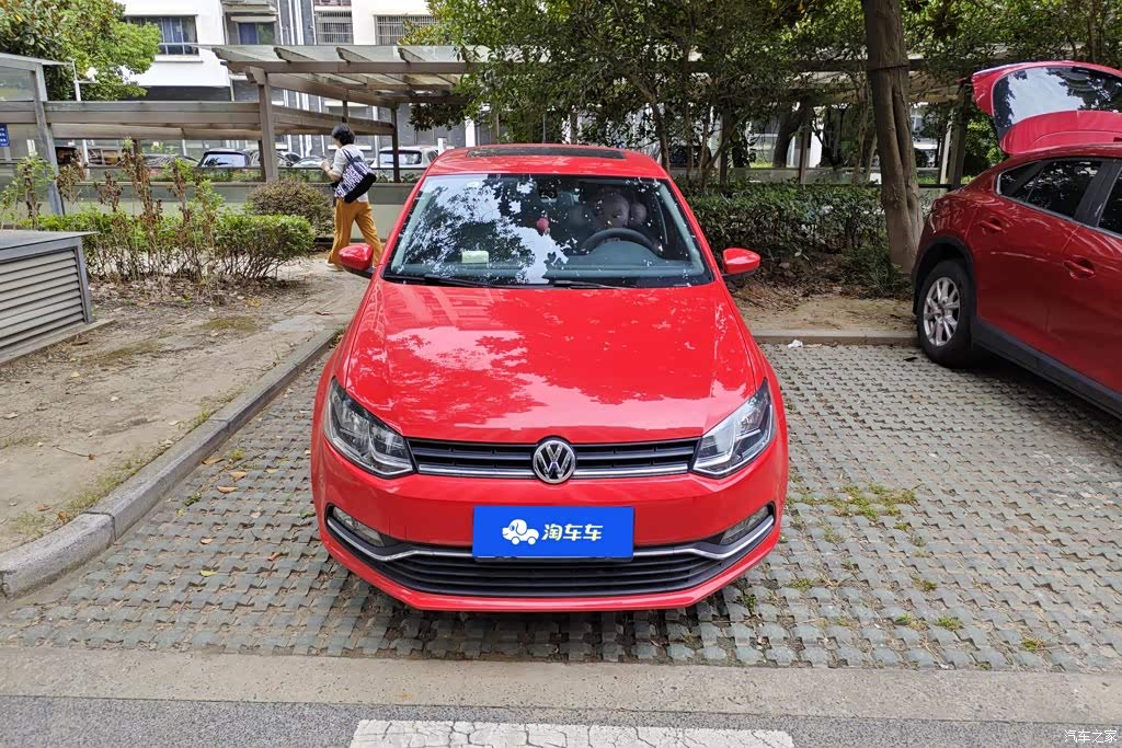 2016 Volkswagen Polo 1.6L Automatic Comfort, фото 3, лот 11228135