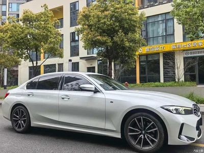 2023 BMW 3 Series 325Li M Sport Package, фото 3, лот 11570848