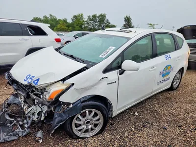 2014 TOYOTA PRIUS V TWO, фото 1, лот 10891599