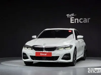 2022 BMW 3-Series 320i M Sport, фото 2, лот 10044691