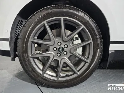 2025 Land Rover Range Rover Velar 3.0 P400 Dynamic HSE, фото 4, лот 10104533