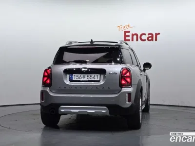 2023 Mini Countryman Classic Plus Launch Pack, фото 4, лот 10145787