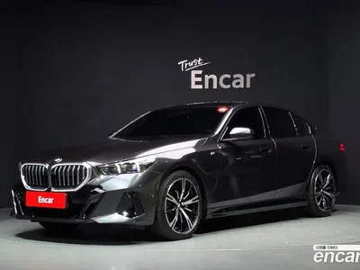 2024 BMW 5-Series 530i xDrive M Sport, фото 1, лот 10179041