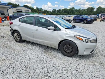 2017 KIA FORTE LX, фото 4, лот 10604989