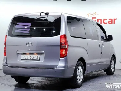 2015 Hyundai Starex 5-Seater VAN, фото 2, лот 10161277