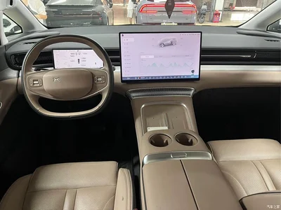 2025 XPeng X9 740 Ultra Long Range Max, фото 4, лот 10616078