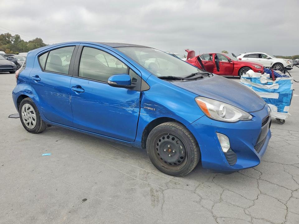 2016 TOYOTA PRIUS C TWO, фото 4, лот 11185552