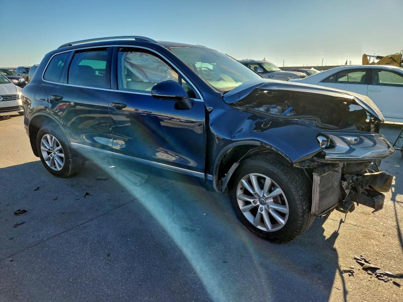 2014 VOLKSWAGEN TOUAREG V6 TDI, фото 4, лот 10840697