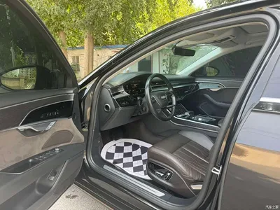 2019 Audi A8 Plus A8L 50 TFSI quattro Comfort, фото 4, лот 10443250