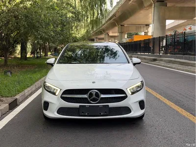 2019 Mercedes-Benz A-Class A 200 L, фото 1, лот 10282530