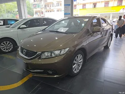 2014 Honda Civic 1.8L Automatic Comfort Edition, фото 2, лот 10440543