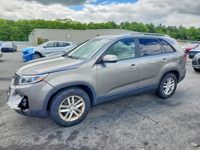 2014 KIA SORENTO LX, фото 1, лот 10667654