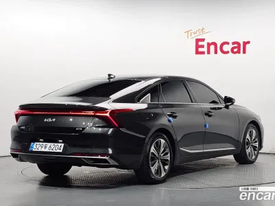 2023 Kia K8 Signature, фото 2, лот 10616333