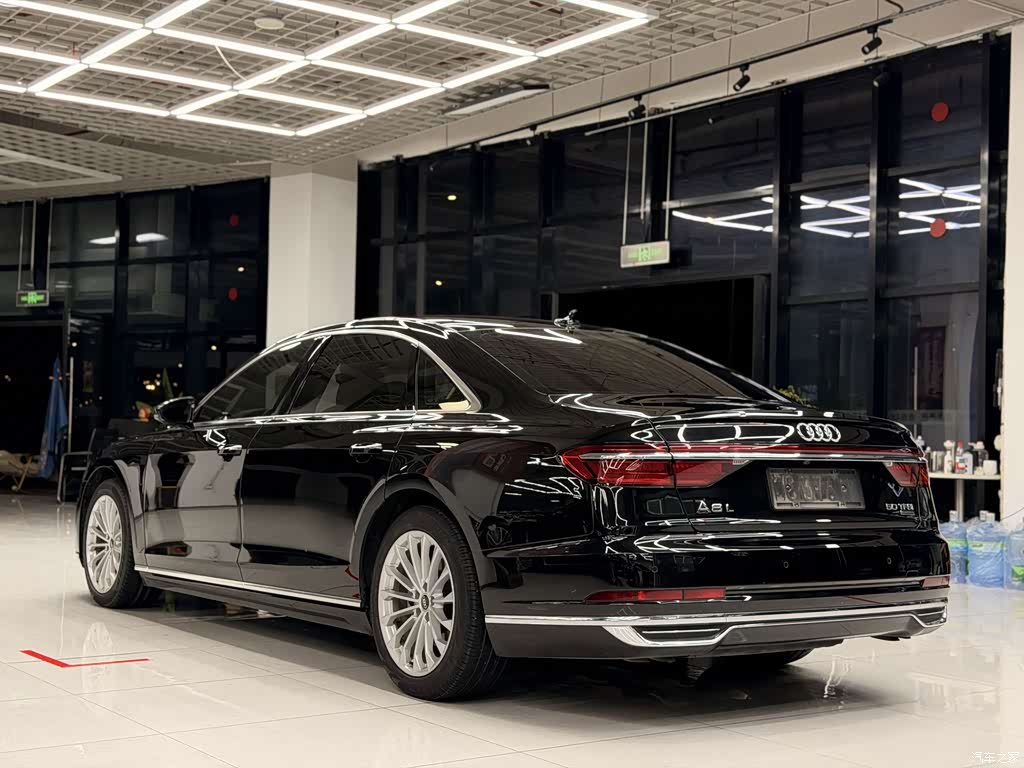 2021 Audi A8 A8L 50 TFSI quattro Comfort, фото 4, лот 11212017