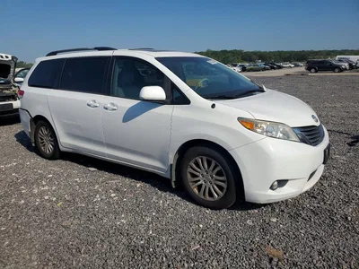 2013 TOYOTA SIENNA XLE 8-PASSENGER, фото 4, лот 10513215