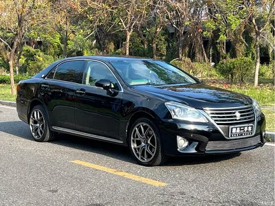 2012 Toyota Crown 2.5L Royal Leather Edition, фото 3, лот 10277189