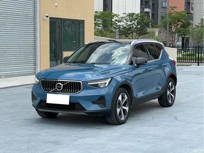 2023 Volvo XC40 B4 AWD Zhiyuan Luxury Edition, фото 1, лот 10764879