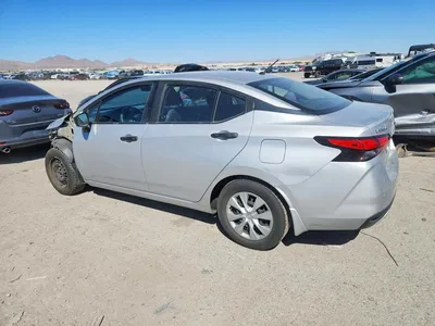 2020 NISSAN VERSA S, фото 2, лот 10758442