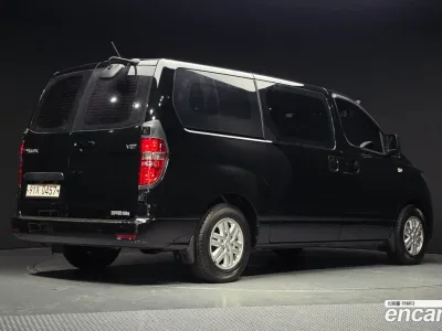 2019 Hyundai Starex Van 5-Seater, фото 1, лот 10193083