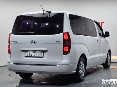 2016 Hyundai Starex 11-Seater Wagon, фото 2, лот 10192605