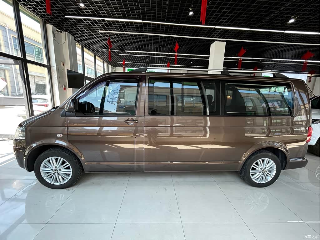 2014 Volkswagen Caravelle 2.0TSI 4WD Comfort Edition, фото 3, лот 10476985