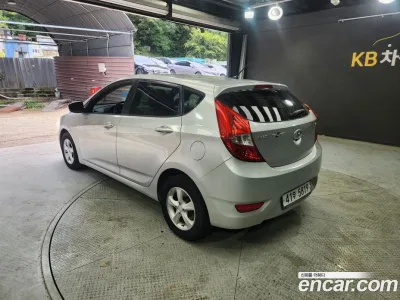 2012 Hyundai Accent Diesel WIT 1.6 VGT Premier, фото 4, лот 10212278