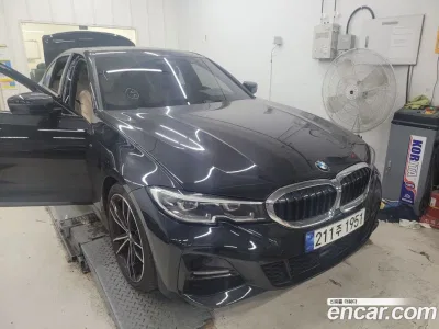 2022 BMW 3-Series 320i M Sport, фото 1, лот 10203074