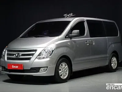 2017 Hyundai Starex 3-Seater VAN, фото 1, лот 10818065